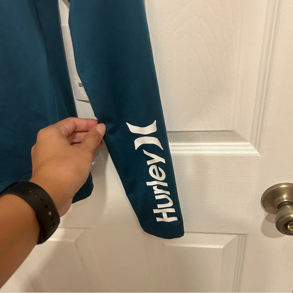 Hurley teal long sleeve rashgaurd sun protection top - Picture 3 of 6